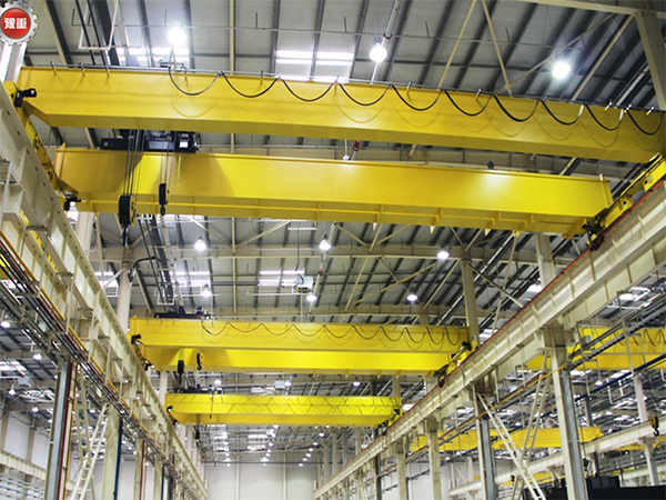 Double Girder EOT Crane